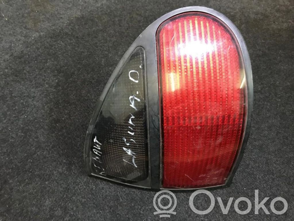 Renault Laguna I Feux arrière / postérieurs