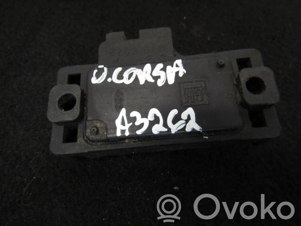 Opel Corsa B Czujnik ciśnienia powietrza 