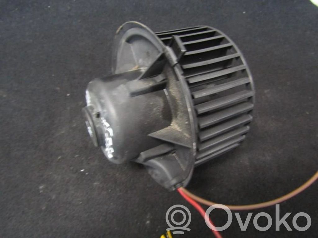 Volkswagen Vento Heizungslüfter 