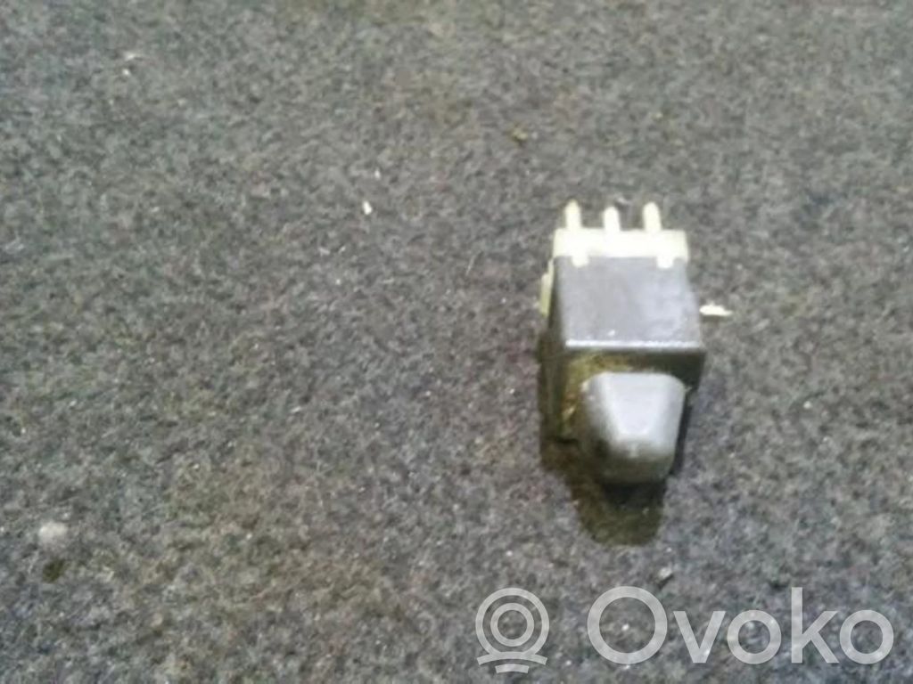 Volvo S40, V40 Interruptor del espejo lateral 