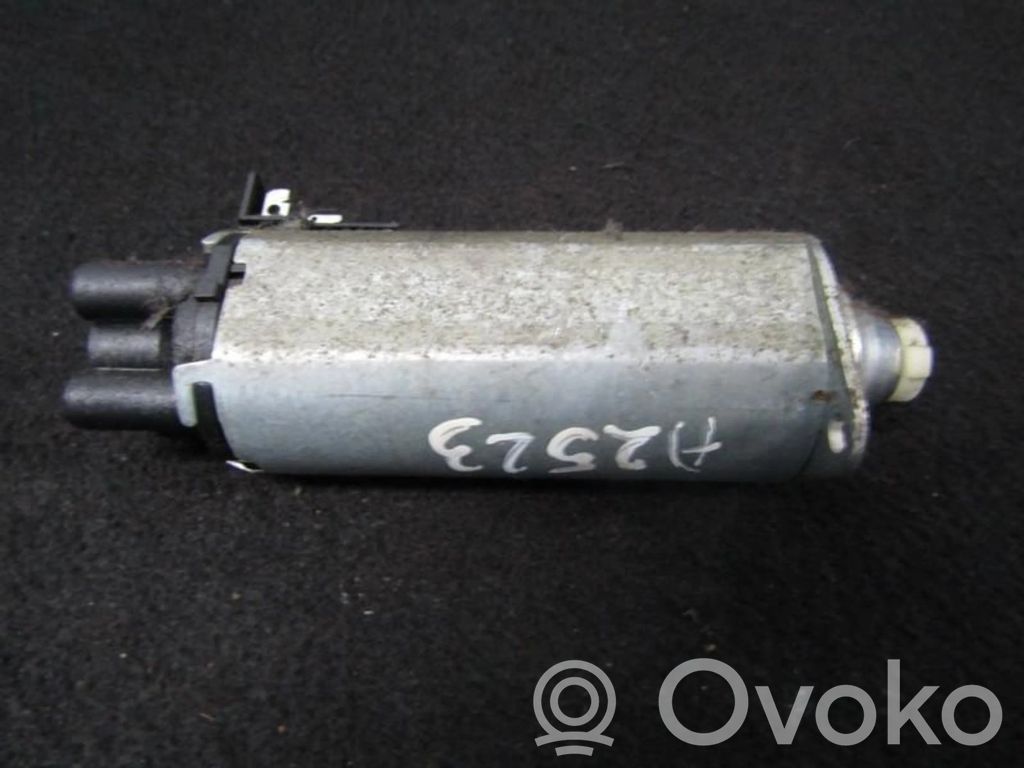 Mercedes-Benz S W220 Motor de ajuste del asiento