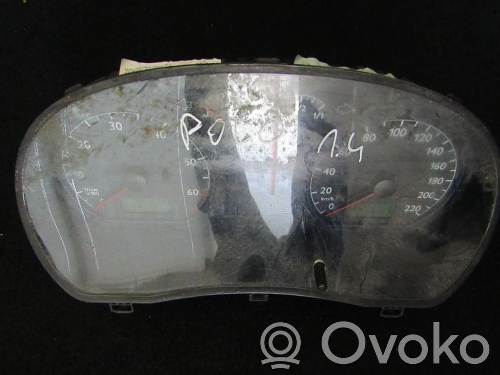 Volkswagen Polo Nopeusmittari (mittaristo) 