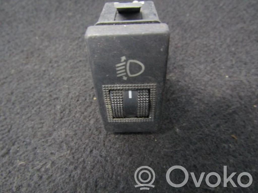 Comutator control nivel faruri   8D0941301,8D0941301