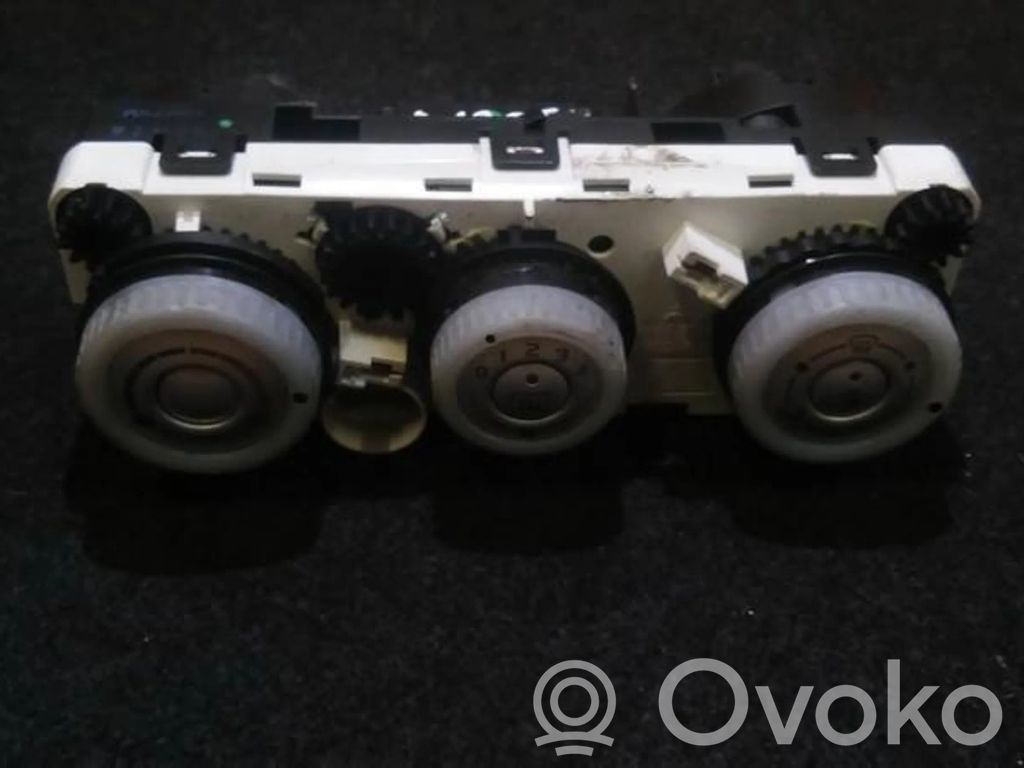Panel klimatyzacji   69667016,P7820A158VW,69660051,69667016,6966730,P7820A158VW,TMQ07051527BA2