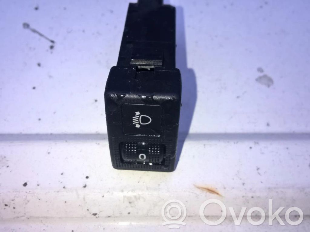 Mazda 6 Interruttore di regolazione livello altezza dei fari