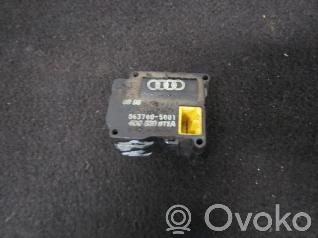Motor/actuator clapetă aer   0637005001,0637005001,0637005001,0637005001,4D0820511A