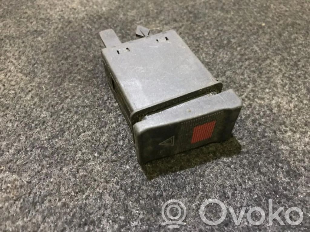 Botón interruptor de luz de peligro   4A0941509A,4A0941509A