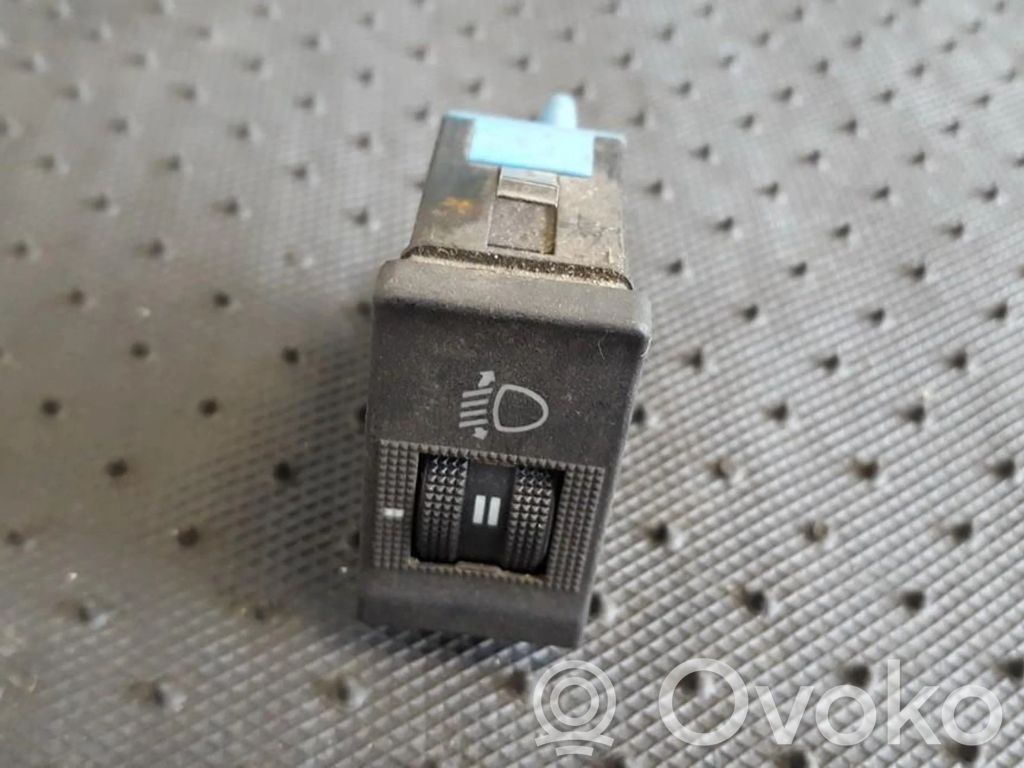 Audi A6 S6 C4 4A Interruttore di regolazione livello altezza dei fari 