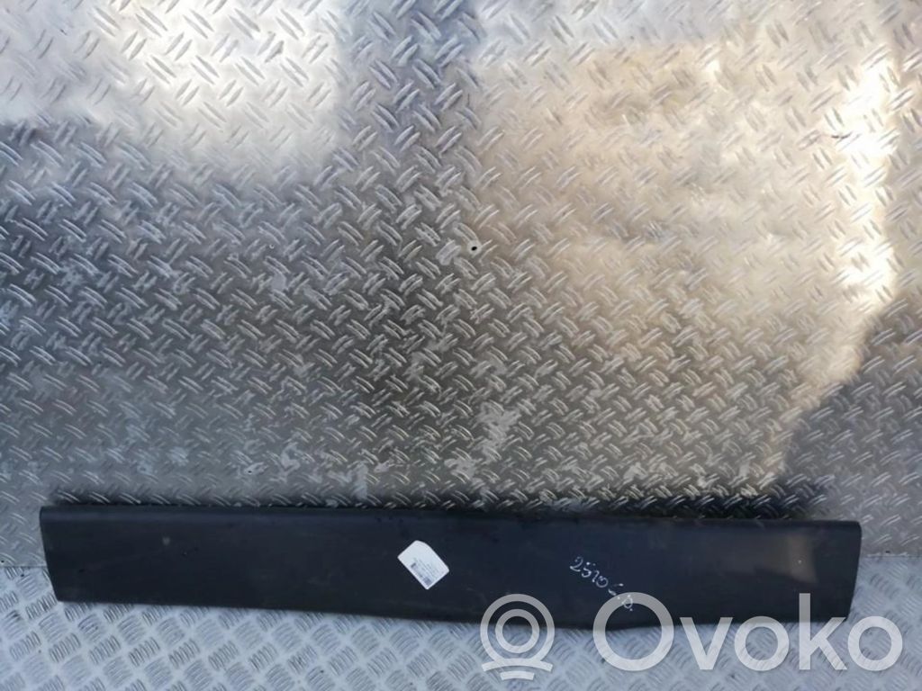 Fiat Ducato Listwa drzwi tylnych 