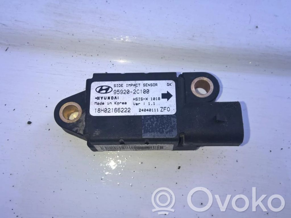 Sensor impacto/accidente para activar Airbag   959202C100,959202C100,18H02166222,959202C100,959202C100