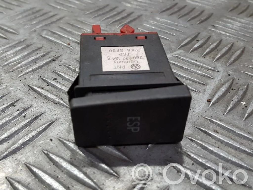 Volkswagen PASSAT B5.5 Interruttore ESP (controllo elettronico della stabilità)