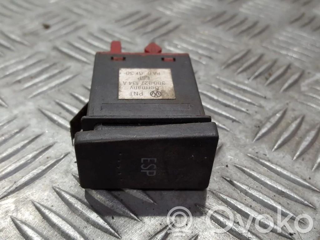 Volkswagen PASSAT B5.5 Interruttore ESP (controllo elettronico della stabilità)