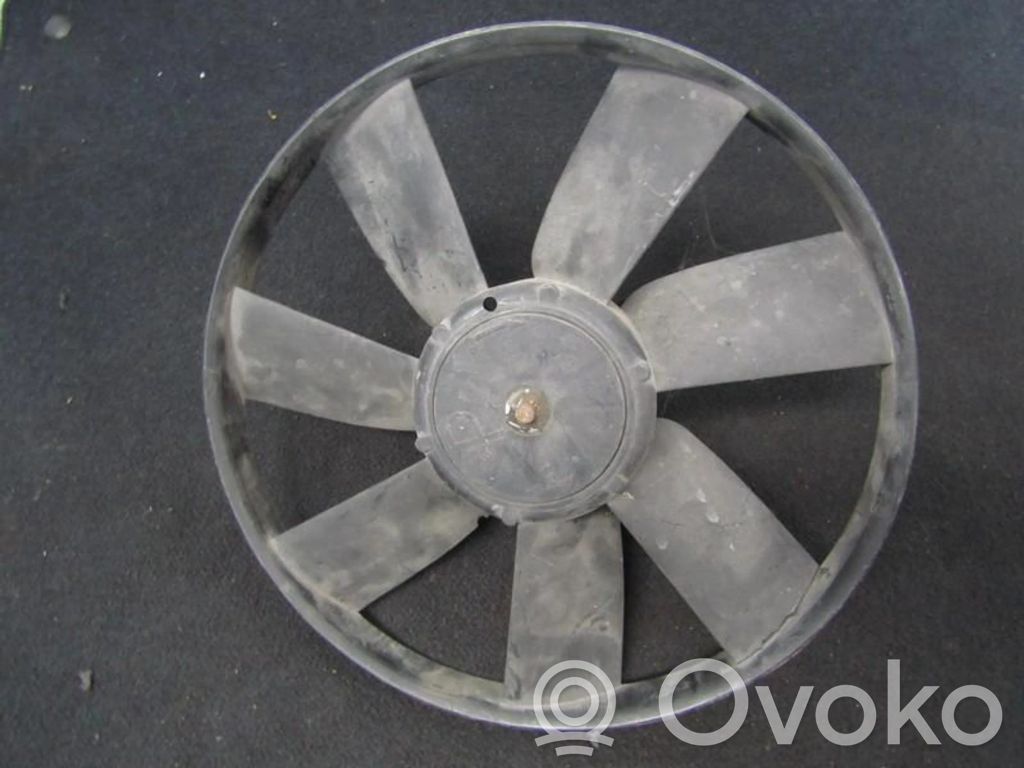 Volkswagen Golf III Suport ventilator radiator 