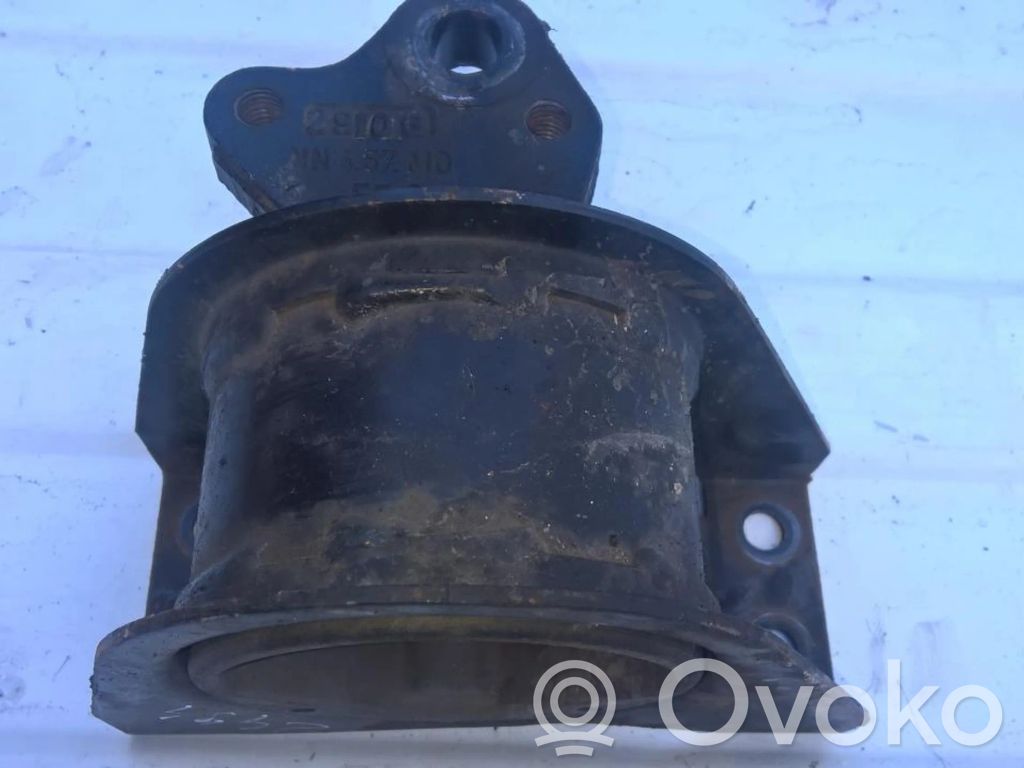 Engine mount bracket   1C156F012AE,1C156F012AE,1C156F012AE,1C156F012AE
