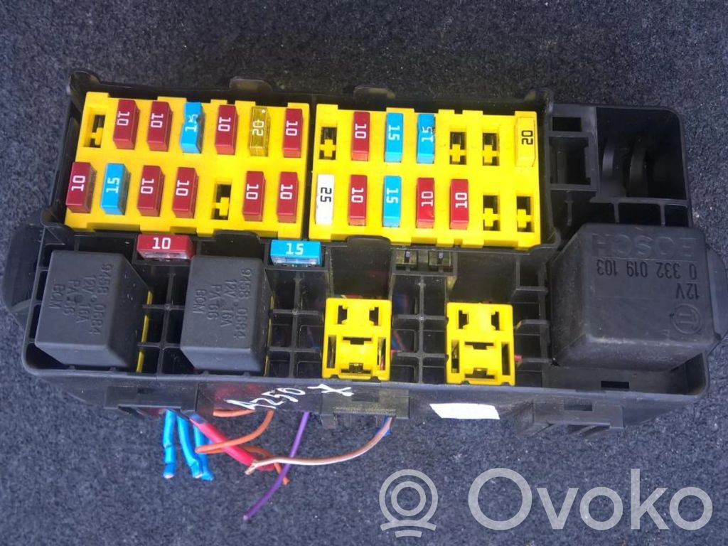 LDV Maxus Ящик предохранителей (комплект) 