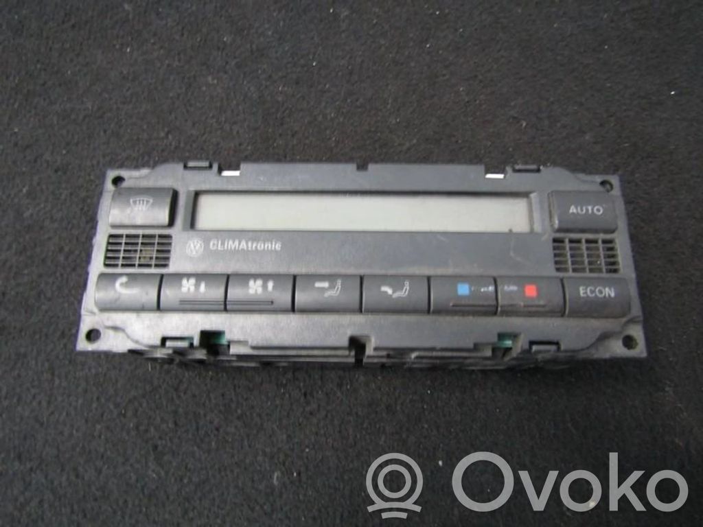 Volkswagen PASSAT B5 Centralina del climatizzatore