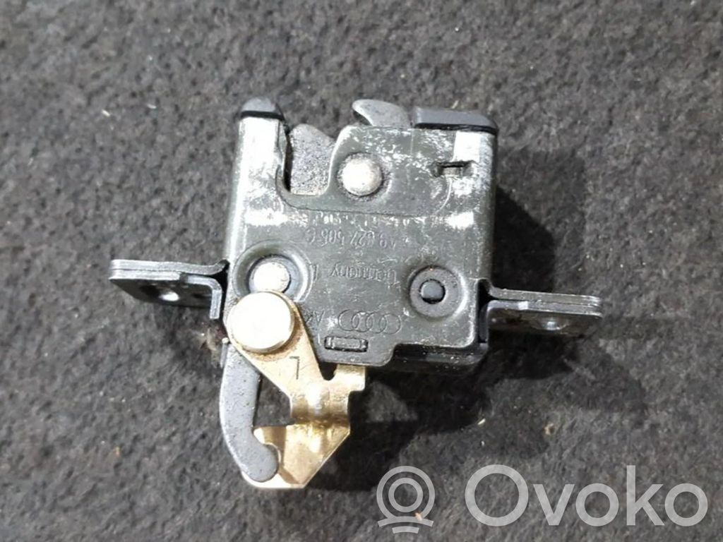 Audi 80 90 S2 B4 Blocco/chiusura/serratura del portellone posteriore/bagagliaio
