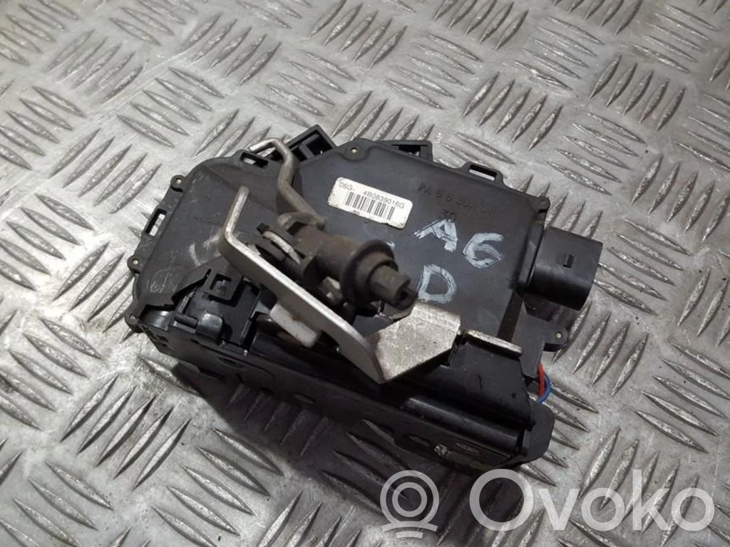 Audi A6 S6 C5 4B Încuietoare ușă spate 