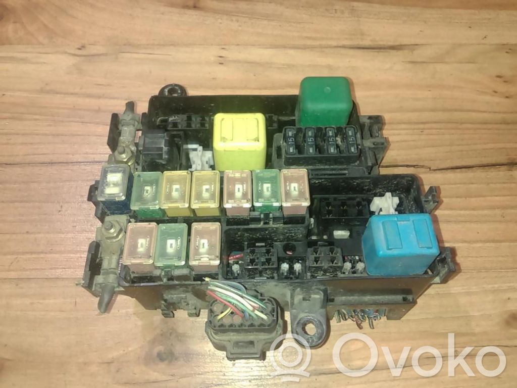 Mazda Xedos 6 Set cutie siguranțe 