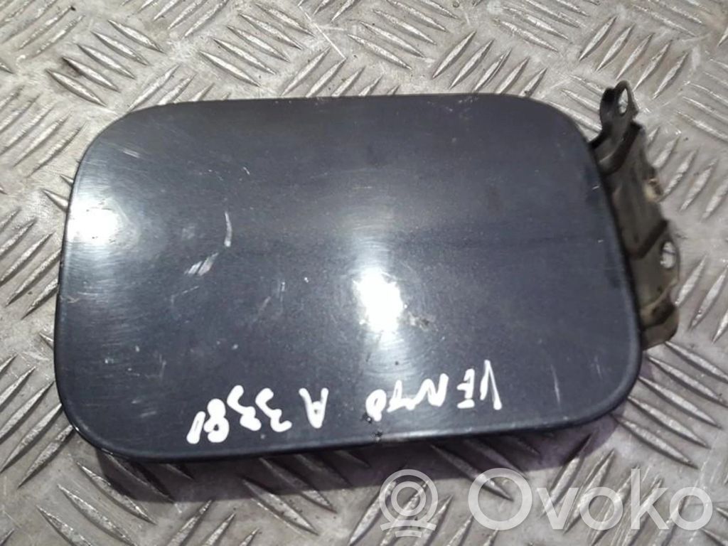 Volkswagen Vento Klapka wlewu paliwa 