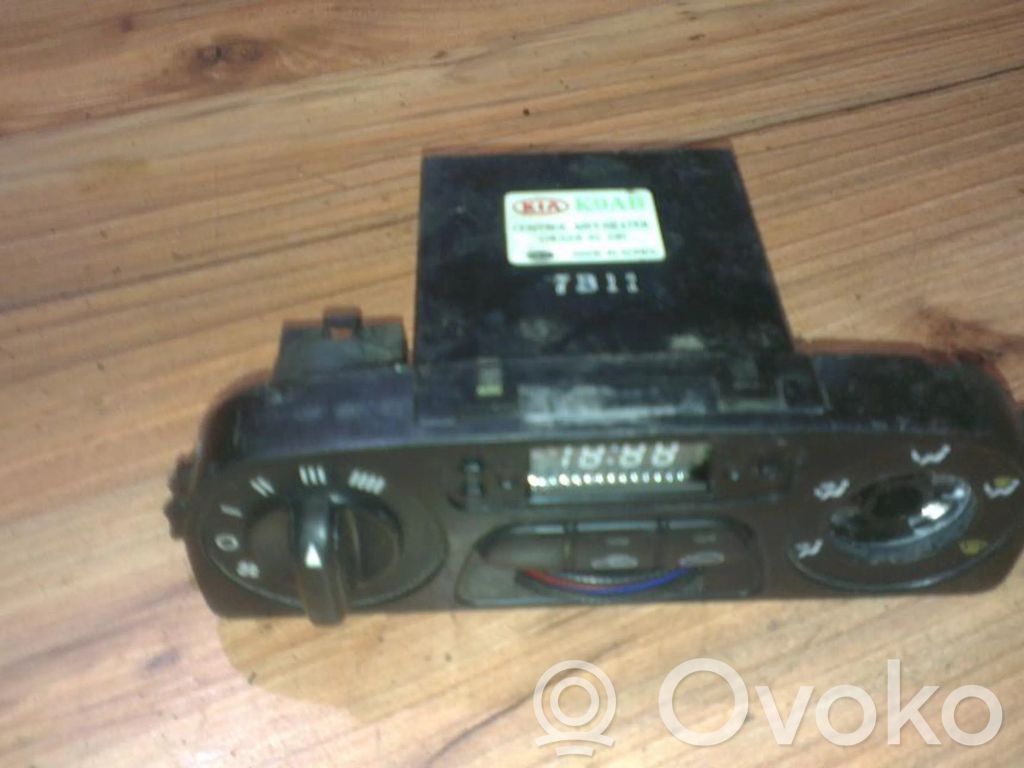 KIA Clarus Climate control unit 