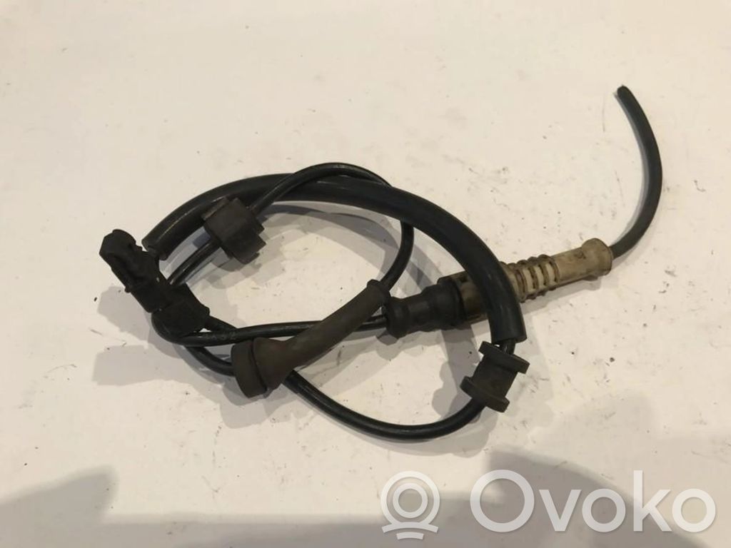 Senzor ABS roată spate   8200084126,8200084126