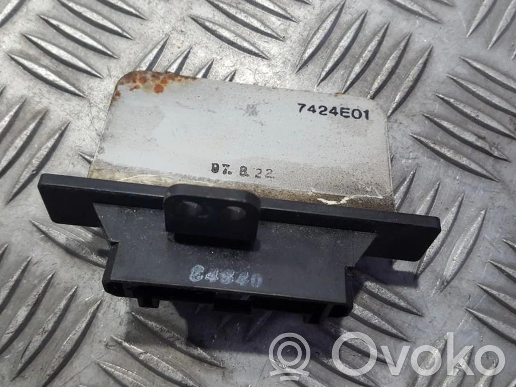 Nissan Primera Rezystor / Opornik dmuchawy nawiewu 