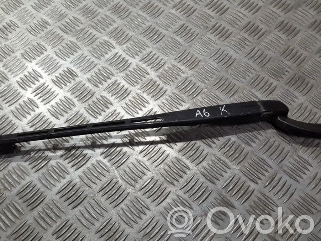 Audi A6 S6 C5 4B Braccio della spazzola tergicristallo anteriore 