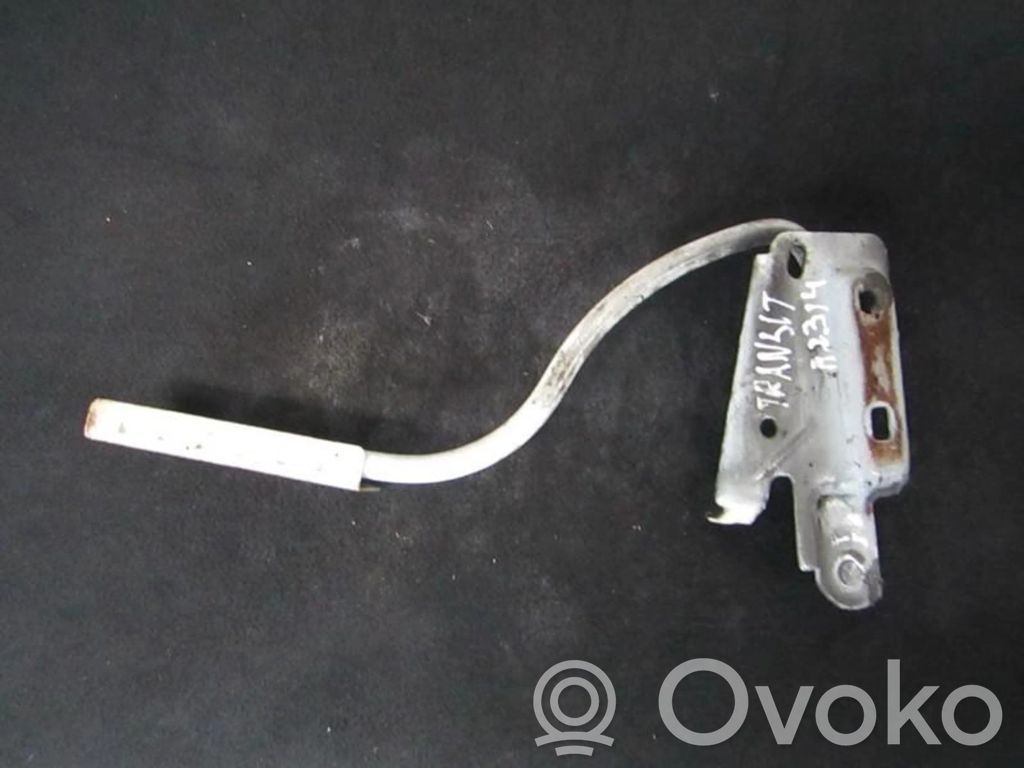Engine bonnet/hood hinges
