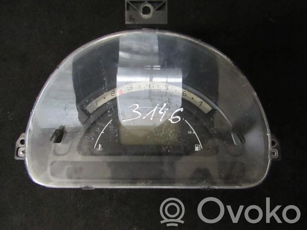 Citroen C2 Geschwindigkeitsmesser Cockpit 