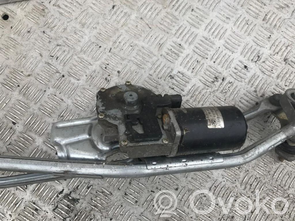 Motor del limpiaparabrisas   8360603,8360603