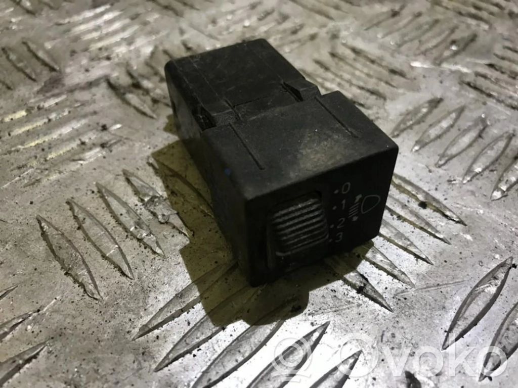 Headlight level height control switch   4083879,501479,4083879,501479
