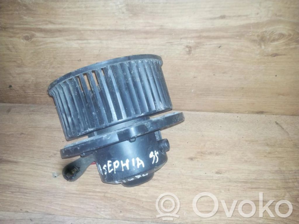 Mazā radiatora ventilators   5L01,5L01