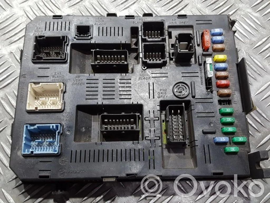 Peugeot 607 Módulo de confort/conveniencia 