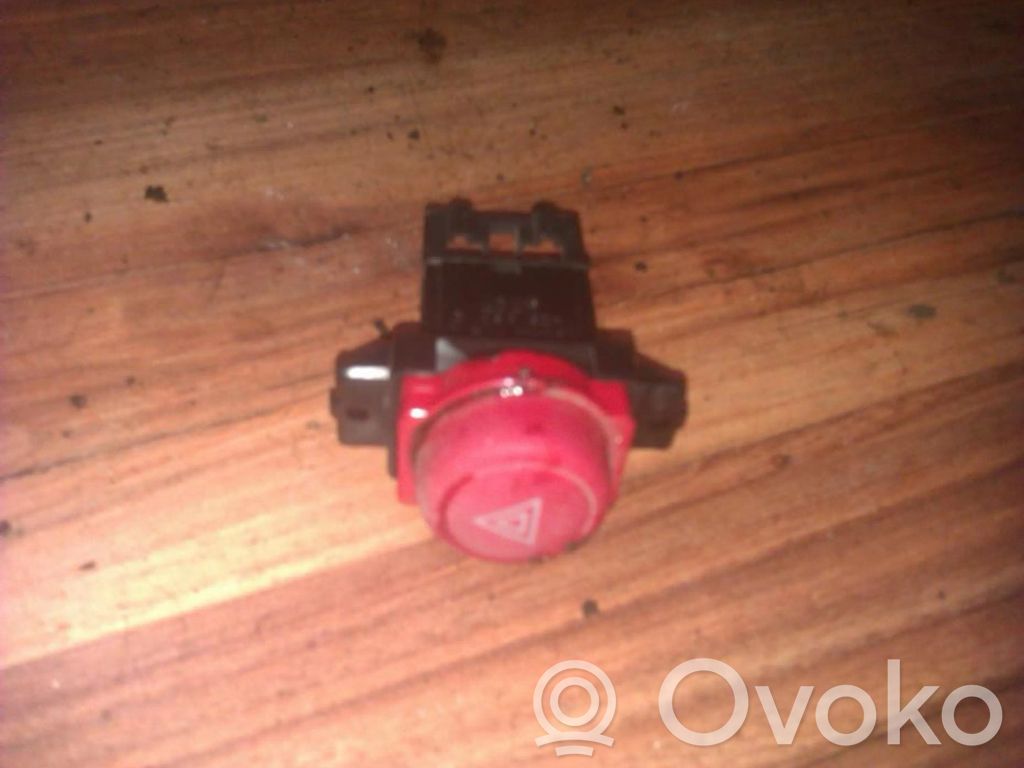 Hazard light switch