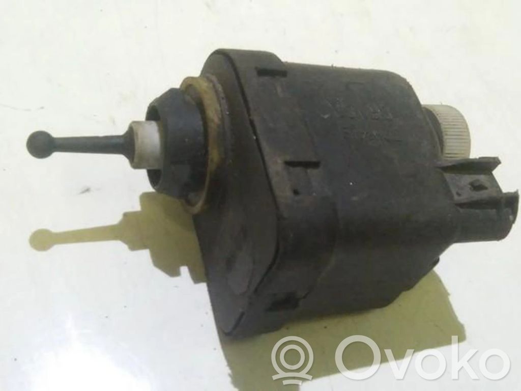 Renault Laguna I Moteur de réglage du niveau des phares