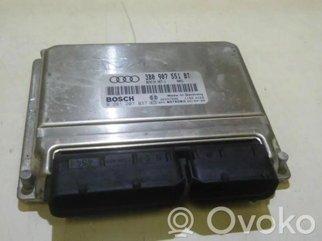 Audi A8 S8 D2 4D Engine control unit/module 