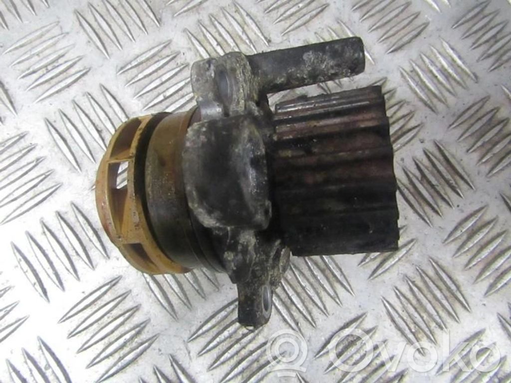 Audi A3 S3 8L Pompe de circulation d'eau 