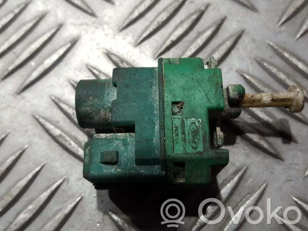 Ford Mondeo Mk III Interruttore del pedale del freno