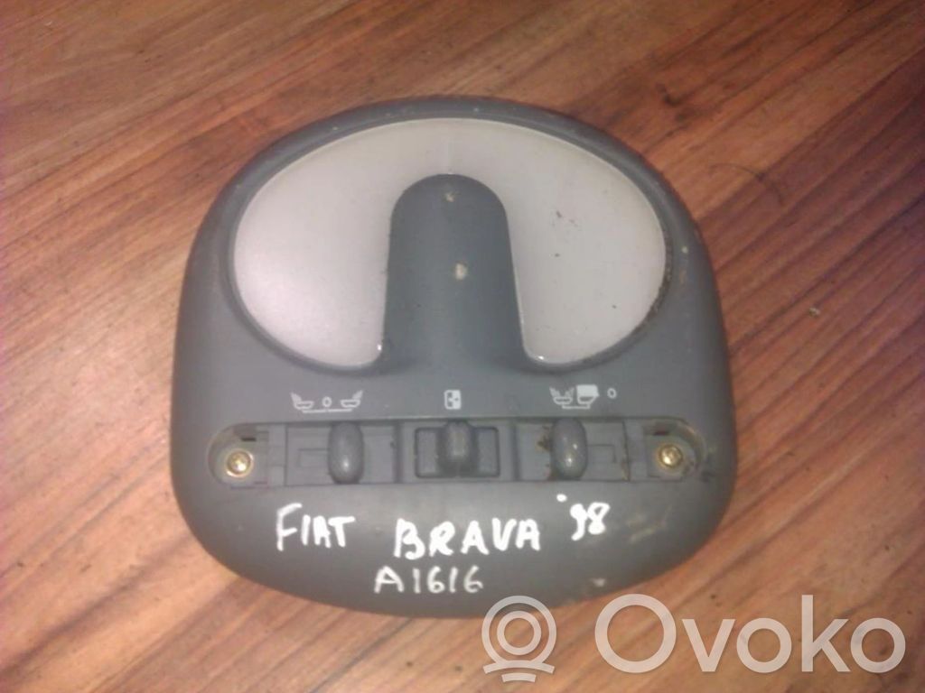 Fiat Bravo - Brava Etuistuimen valo