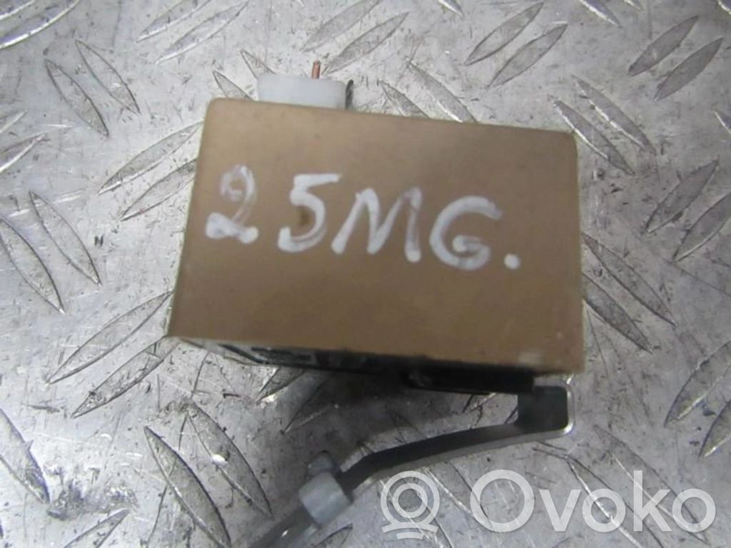 Otros relés   MD346864,MD346864