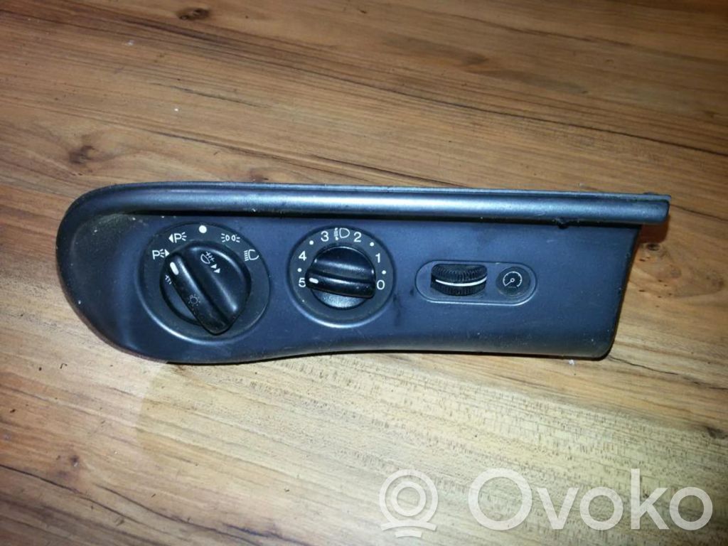 Ford Mondeo MK I Comutator lumini 