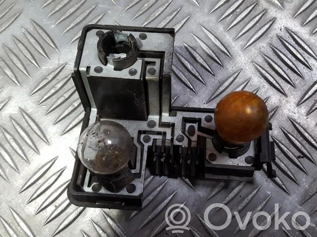 Opel Omega B1 Tail light bulb cover holder 