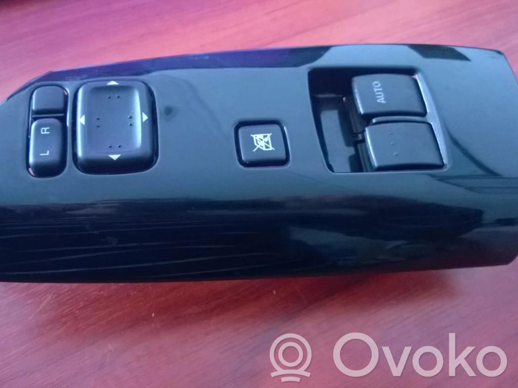 Mazda RX8 Electric window control switch 