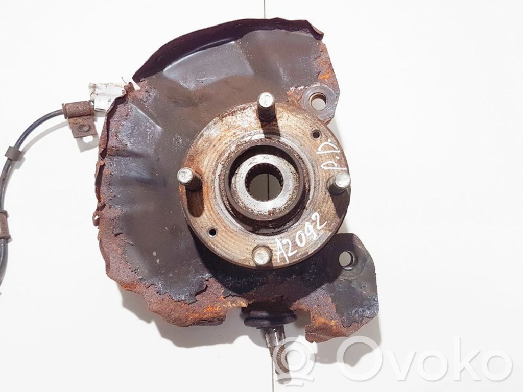 Front wheel hub