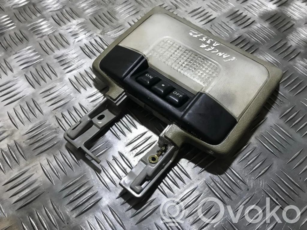 Luz del asiento delantero