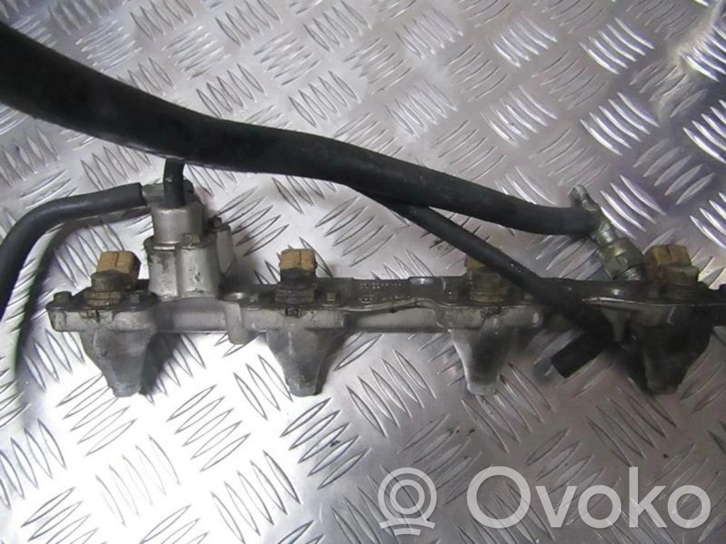 Ford Mondeo MK II Rampă alimentare injectoare 