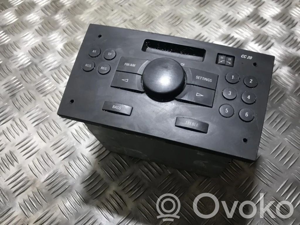 Opel Corsa C Panel / Radioodtwarzacz CD/DVD/GPS 