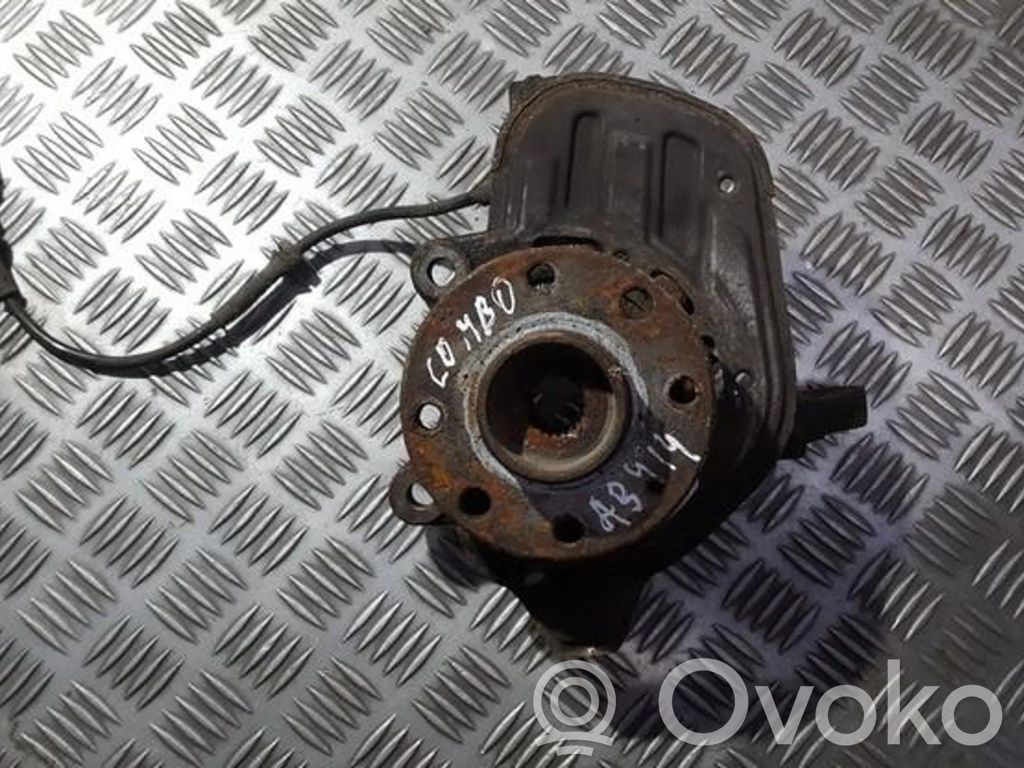Opel Combo C Radnabe Vorderrad 
