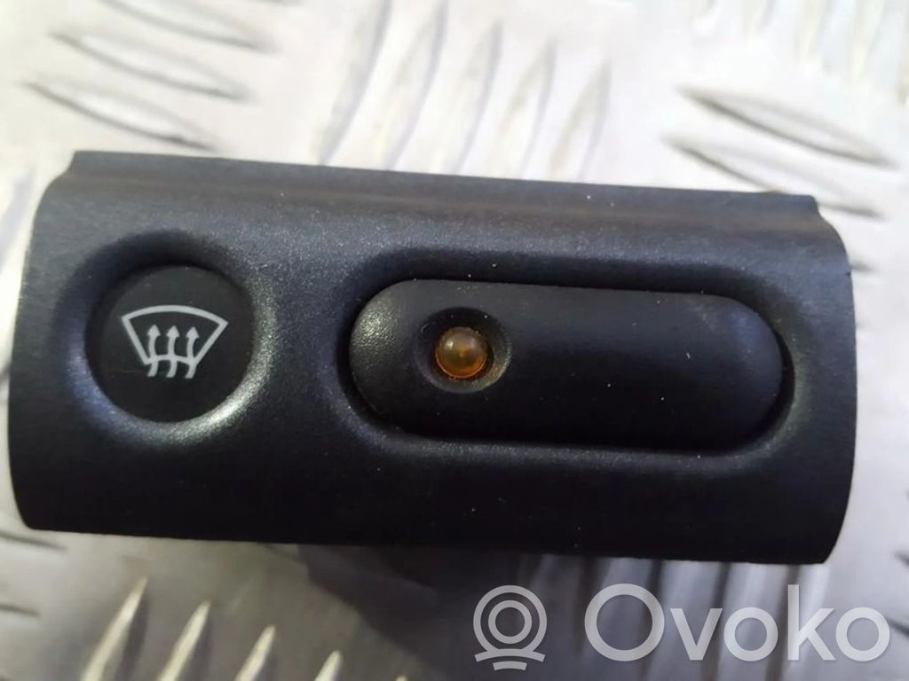 Przycisk / Przełącznik ogrzewania szyby przedniej / czołowej   93BG18K574AE,93BG18K574AE